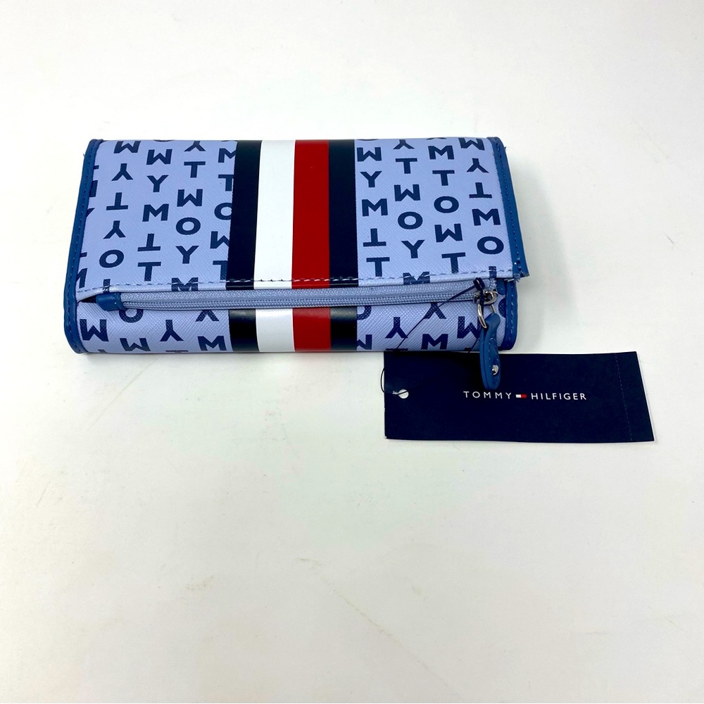 Tommy Hilfiger Women's Logo Checkbook Wallet Clutch‎ Bag (Multicolored) NEW